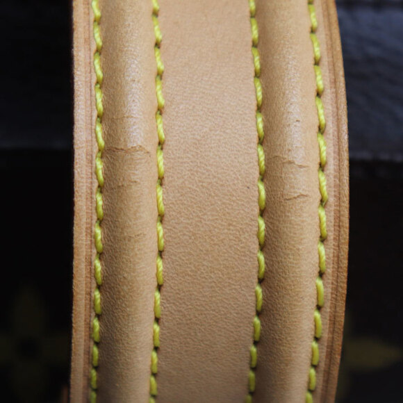 LOUIS VUITTON Brown Monogram Tote Bag - Picture 5 of 9